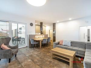 Prodej rodinného domu, Hradec Králové - Svobodné Dvory, Milana Morávka, 119 m2