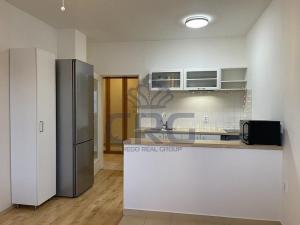 Pronájem bytu 2+kk, Brno - Soběšice, Zeiberlichova, 44 m2