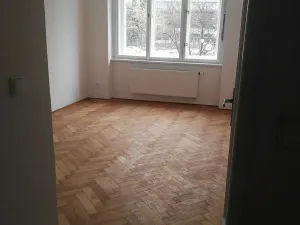 Pronájem bytu 2+kk, Praha - Vršovice, Petrohradská, 57 m2