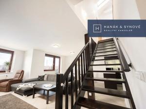 Pronájem bytu 1+kk, Brno, třída Generála Píky, 97 m2