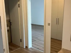 Pronájem bytu 2+kk, Praha - Prosek, Prosecká, 75 m2