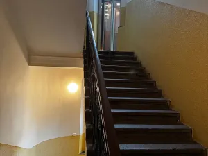 Pronájem bytu 3+1, Praha - Nové Město, Štěpánská, 90 m2