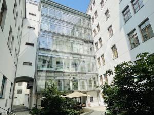 Pronájem kanceláře, Praha - Nové Město, Lazarská, 218 m2