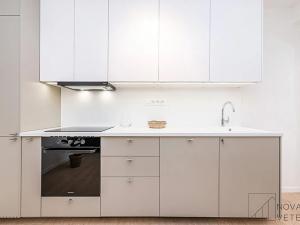 Prodej bytu 3+kk, Praha - Holešovice, Tusarova, 68 m2