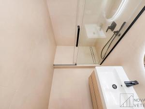 Prodej bytu 3+kk, Praha - Holešovice, Tusarova, 68 m2