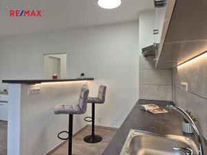 Pronájem bytu 2+kk, Kladno, Vojtěcha Lanny, 51 m2