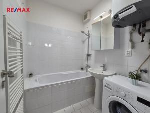 Pronájem bytu 2+kk, Kladno, Vojtěcha Lanny, 51 m2