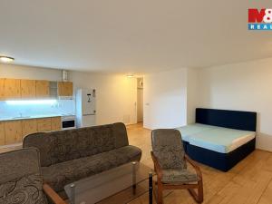 Prodej bytu 1+kk, Týn nad Vltavou - Malá Strana, Malostranská, 44 m2