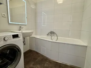 Prodej bytu 3+kk, Praha - Libeň, Zenklova, 86 m2