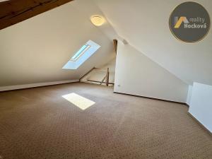 Prodej bytu 2+kk, Praha - Libeň, Zenklova, 81 m2