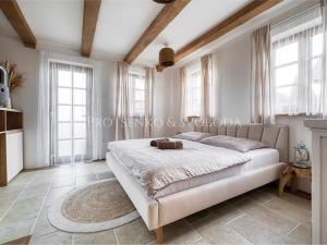 Prodej vícegeneračního domu, Lipí, 197 m2