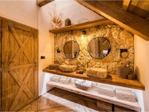 Prodej vícegeneračního domu, Lipí, 197 m2