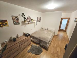 Pronájem bytu 2+kk, Praha - Libeň, Kurta Konráda, 61 m2