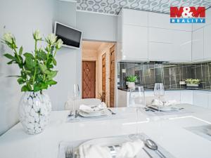 Prodej bytu 2+1, Český Těšín, Ostravská, 64 m2