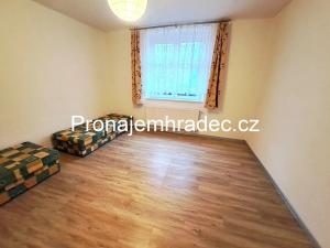 Pronájem bytu 2+kk, Hradec Králové, Pražská třída, 45 m2