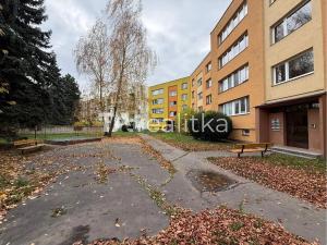 Prodej bytu 2+1, Opava, Hobzíkova, 55 m2