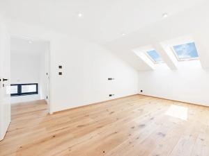 Prodej rodinného domu, Praha - Horní Počernice, Bříšťanská, 218 m2