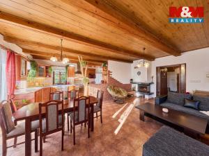 Prodej rodinného domu, Velké Svatoňovice, 196 m2