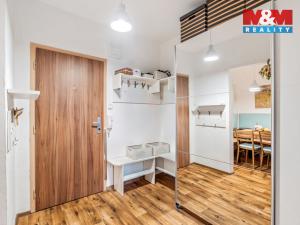 Prodej bytu 3+1, Ústí nad Labem - Bukov, Vinařská, 72 m2