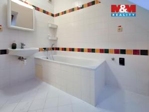 Prodej bytu 2+1, Bílovice nad Svitavou, Lesní, 53 m2