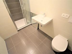 Pronájem bytu 2+kk, Praha - Libuš, Novodvorská, 50 m2