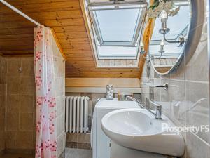 Prodej rodinného domu, Opava - Kateřinky, U Cukrovaru, 190 m2