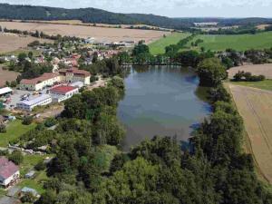 Prodej pozemku, Chocomyšl, 59407 m2