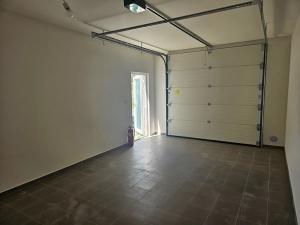 Pronájem rodinného domu, Milovice, Platanová, 137 m2