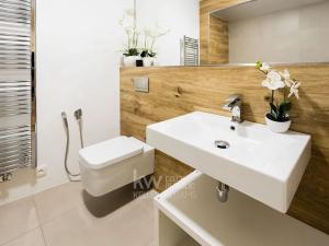 Prodej bytu 4+kk, Praha - Břevnov, Na Petynce, 101 m2