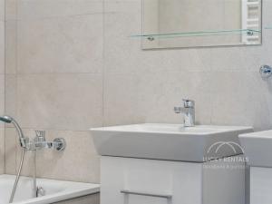 Pronájem bytu 2+kk, Praha - Chodov, Líbalova, 43 m2