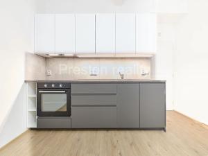 Pronájem bytu 3+kk, Praha - Nusle, Zdaru, 71 m2