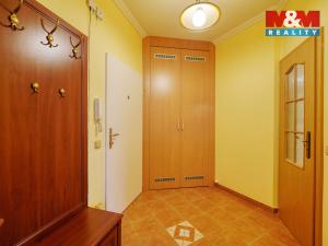 Prodej bytu 1+1, Karlovy Vary, Svahová, 50 m2