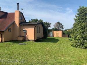 Pronájem chaty, Dolní Břežany - Zálepy, Spojovací, 80 m2