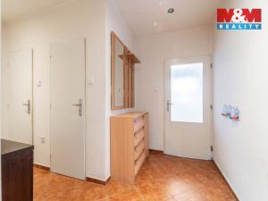 Prodej rodinného domu, Lochovice, 180 m2