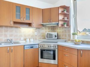 Prodej bytu 2+kk, Praha - Stodůlky, Harmonická, 54 m2