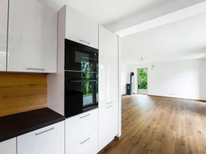 Pronájem rodinného domu, Kamenice, 183 m2