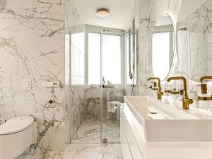 Prodej bytu 4+1, Praha - Stodůlky, Petržílkova, 228 m2