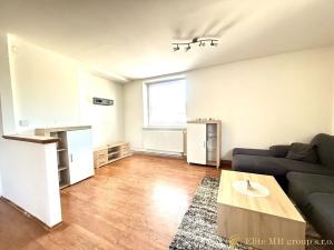 Prodej bytu 2+1, Žeretice, 67 m2