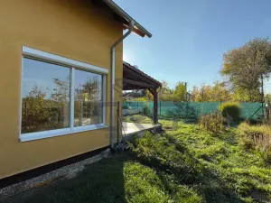 Prodej rodinného domu, Mokrá-Horákov, 240 m2