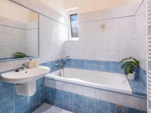 Prodej bytu 3+kk, Dobrá Voda u Českých Budějovic, Lázeňská, 63 m2