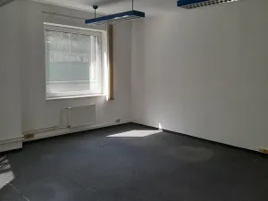 Pronájem kanceláře, Třebíč, Komenského nám., 25 m2