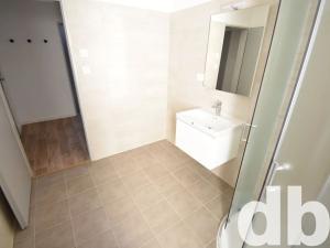 Pronájem bytu 2+kk, Karlovy Vary, Táborská, 50 m2