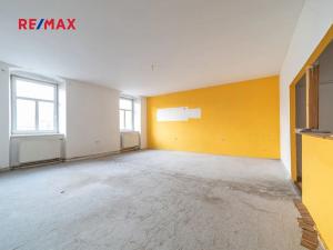 Prodej činžovního domu, Staré Město, nám. Osvobození, 444 m2