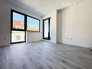 Pronájem bytu 2+kk, České Budějovice, Štítného, 57 m2