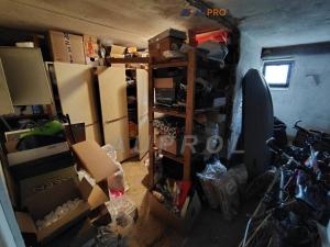 Prodej bytu 3+1, Nespeky, Benešovská, 77 m2