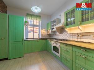 Prodej bytu 3+1, Karlovy Vary, Příčná, 76 m2