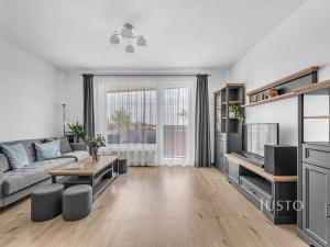 Prodej bytu 2+kk, Praha - Dolní Počernice, U konečné, 61 m2