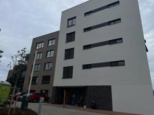 Pronájem komerční nemovitosti, Praha - Vokovice, K Červenému vrchu, 47 m2
