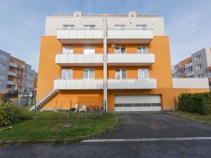 Prodej bytu 2+kk, Praha - Kyje, Farkašova, 48 m2