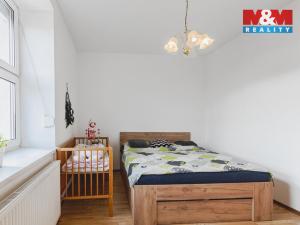 Prodej bytu 3+1, Klatovy - Klatovy V, Plánická, 76 m2